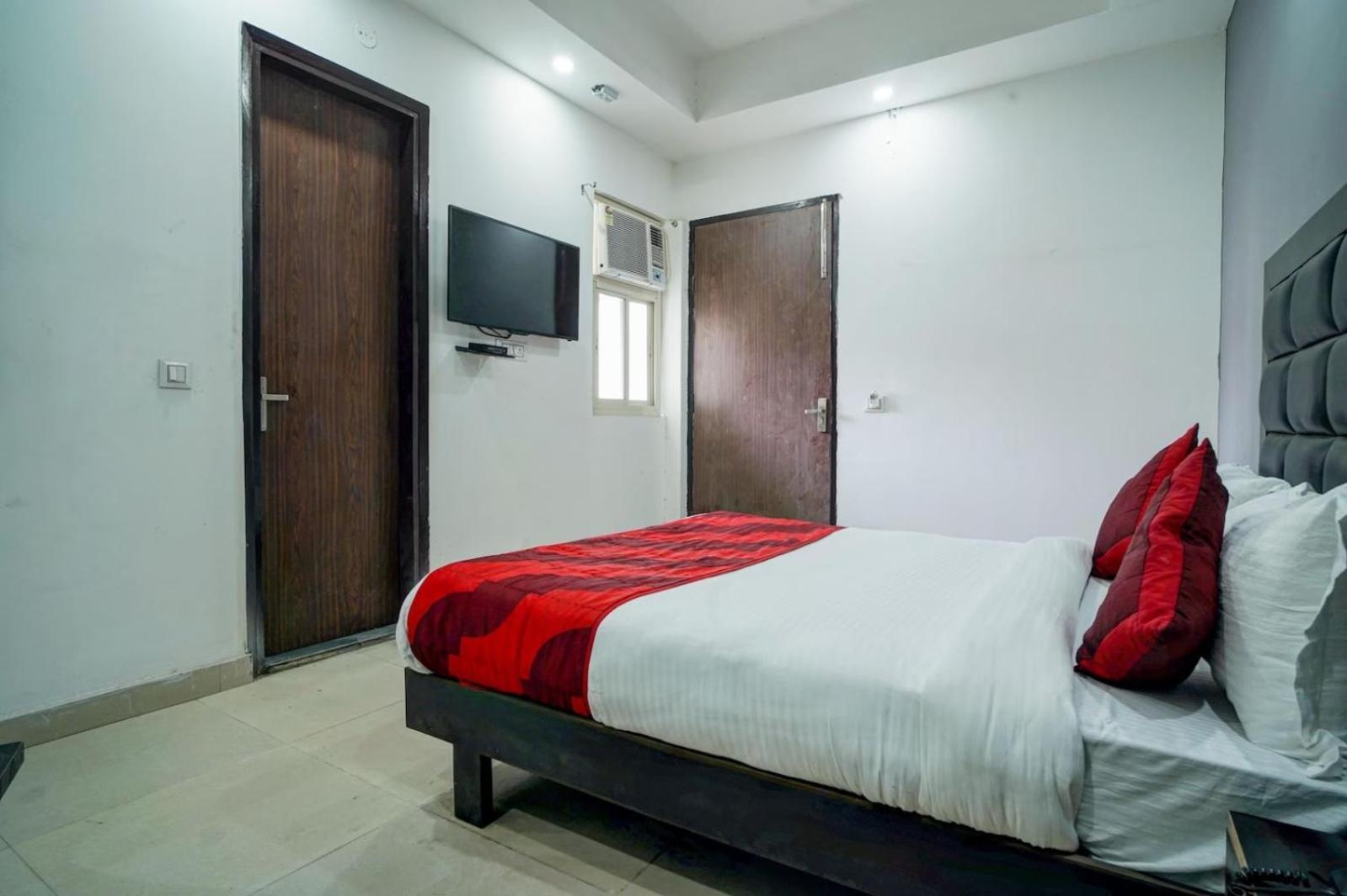 Hotel Green Snapper'100 M From Delhi University Near Isbt Kashmiri Gate นิวเดลี ภายนอก รูปภาพ