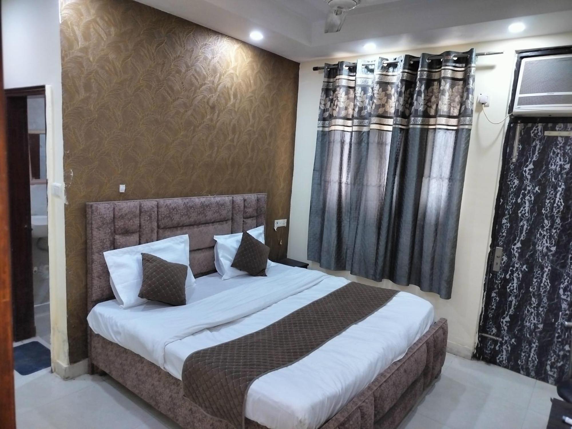Hotel Green Snapper'100 M From Delhi University Near Isbt Kashmiri Gate นิวเดลี ภายนอก รูปภาพ